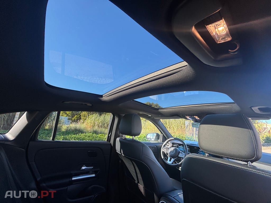 Mercedes-Benz EQA 250 Electric Art