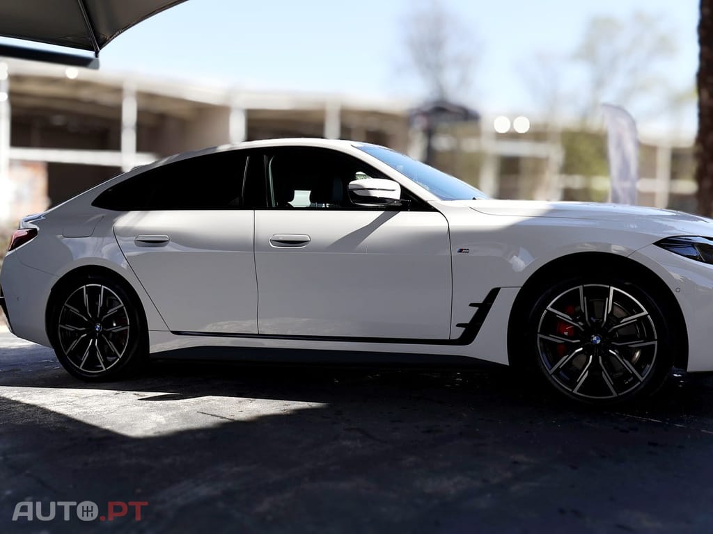 BMW i4 eDrive40 Pack Desportivo M Pro