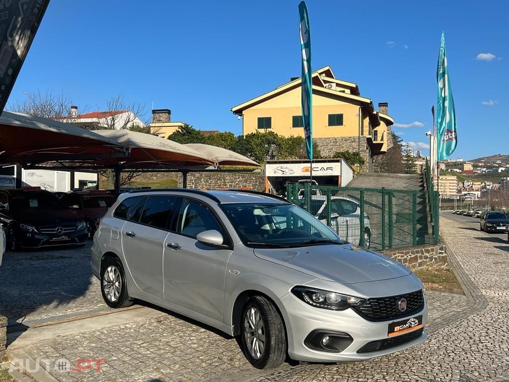 Fiat Tipo 1.3 M-Jet Lounge Tech J17