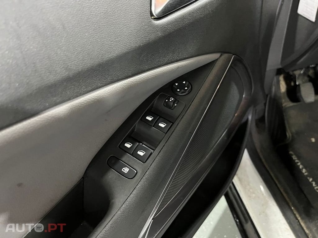 Opel Crossland X 1.2 T Innovation