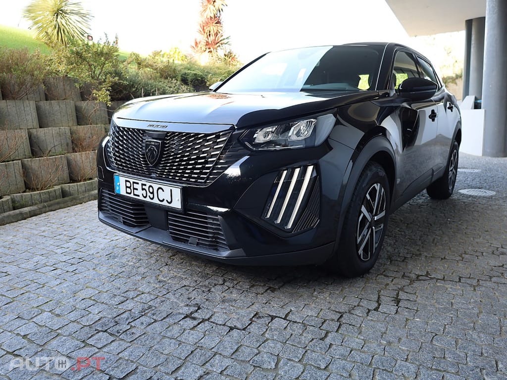 Peugeot 2008 1.2 PureTech Active