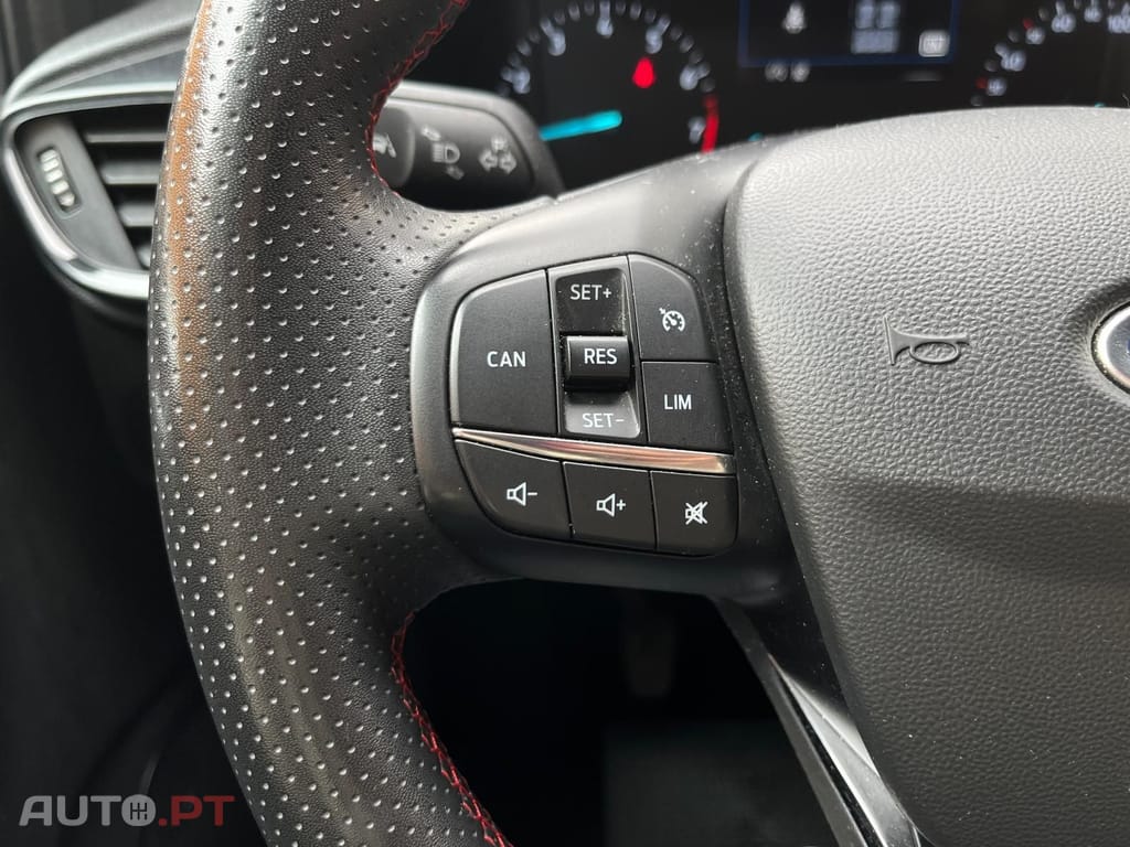 Ford Fiesta 1.0 ECOBOOST ST-LINE