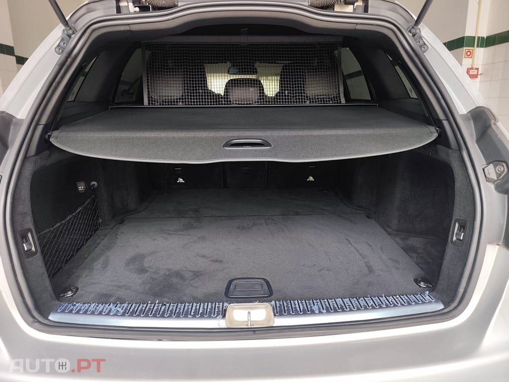 Mercedes-Benz C 250 BlueTEC AMG Line Aut. — fotografia 16