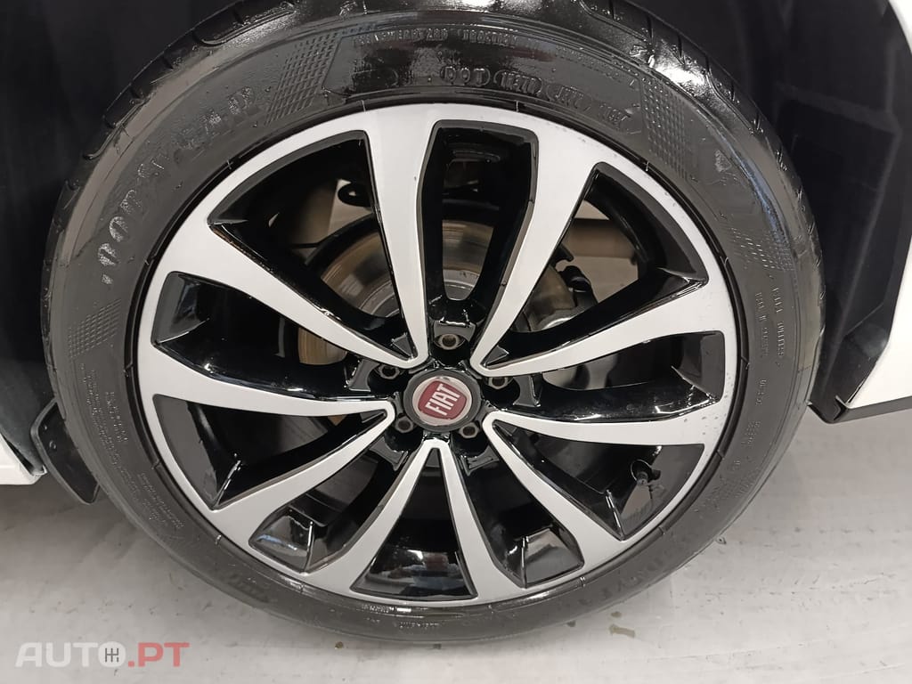 Fiat Tipo 1.6 M-Jet Lounge 