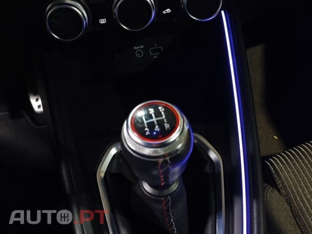 Renault Clio 1.0 TCe RS Line