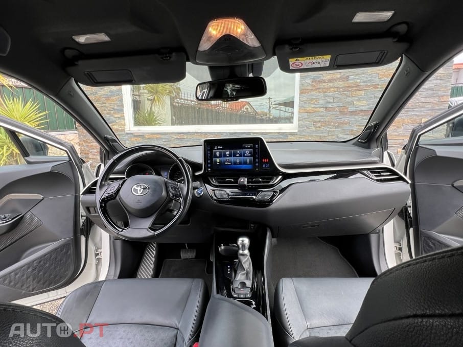 Toyota C-HR 1.8 Hybrid Exclusive+P.Luxury