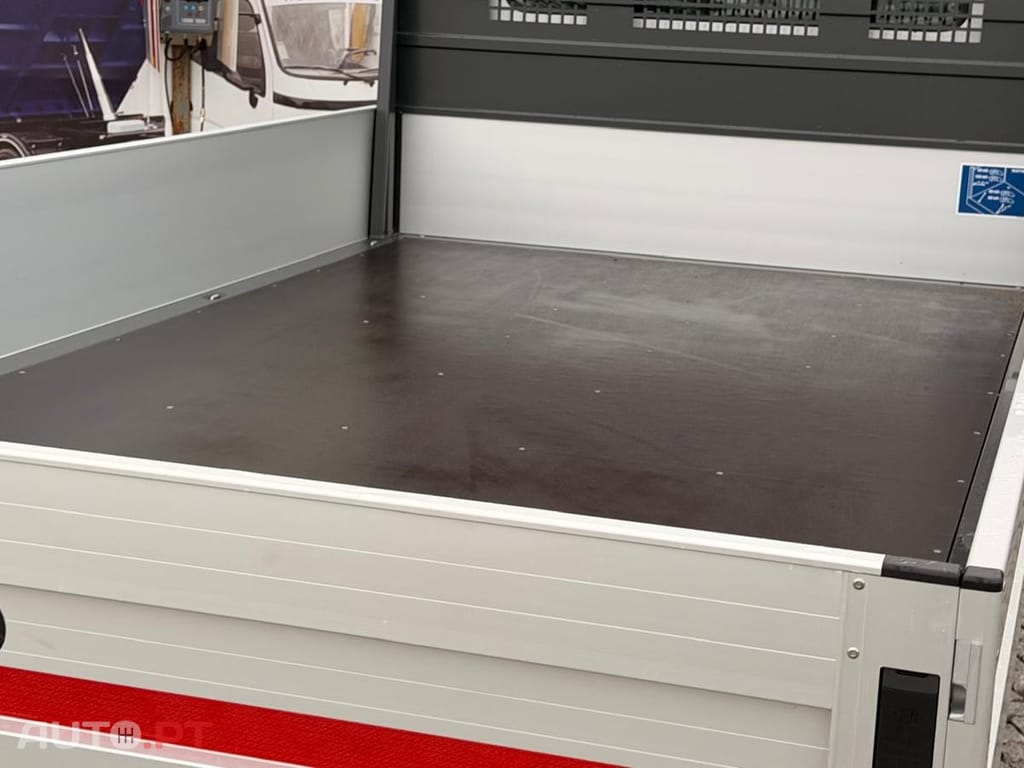 Iveco Daily 3.0 35C18H 3750 CD