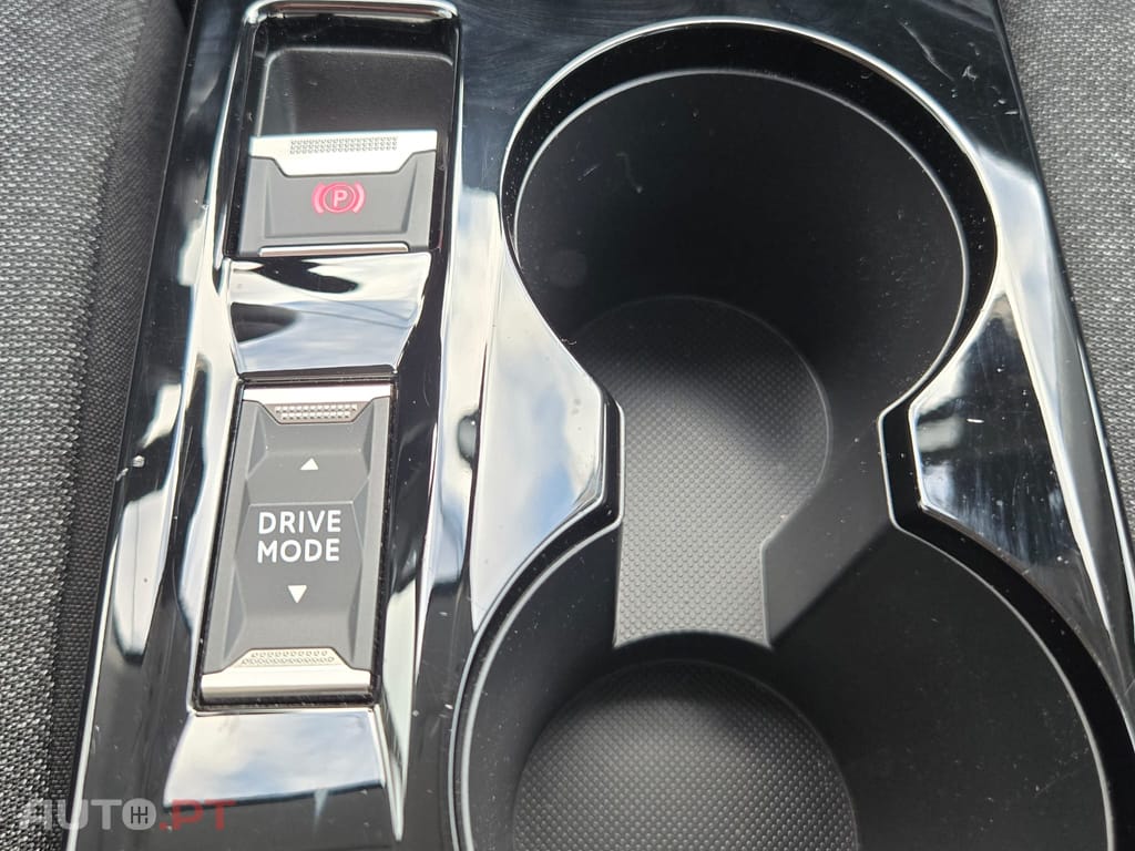 Peugeot E-208 Active 50kW