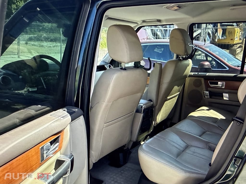 Land Rover Discovery 4 3.0 TD V6 HSE