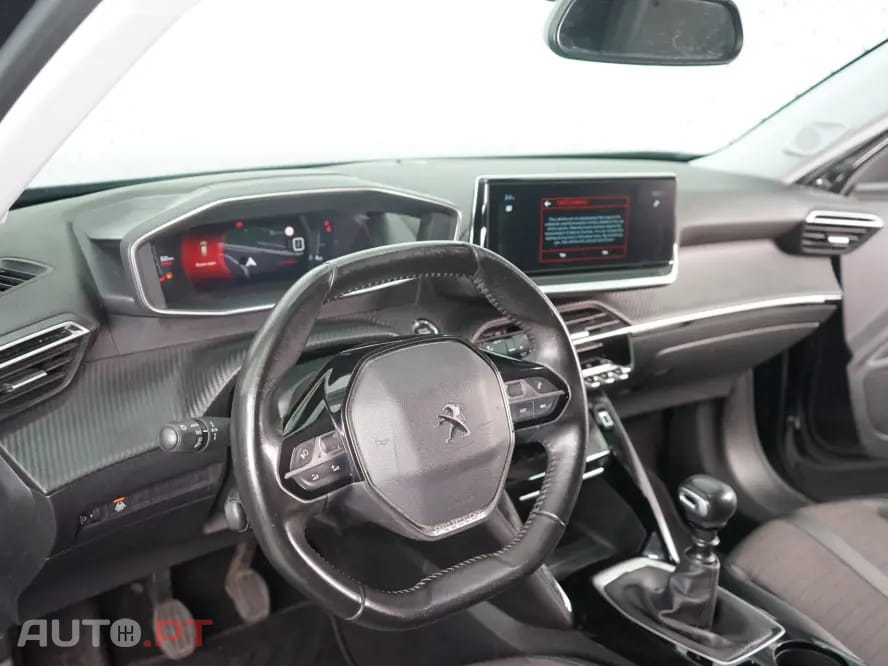 Peugeot 2008 1.2 PureTech Allure