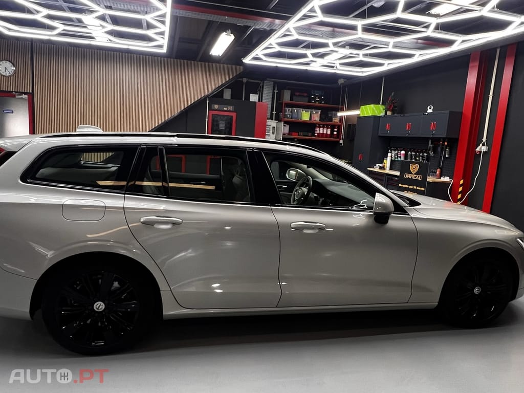 Volvo V60 2.0 T8 AWD TE Inscription Expression