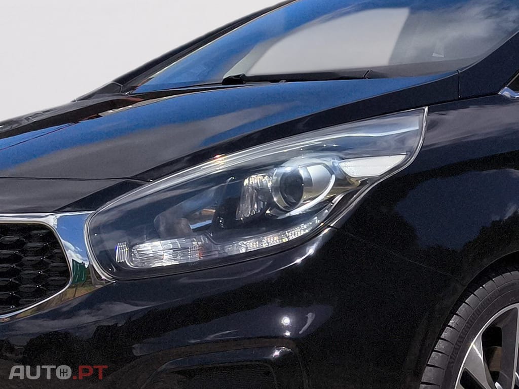Kia Carens 1.7 CRDi ISG TX