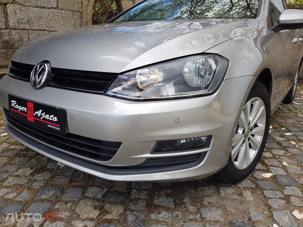 Volkswagen Golf Variant 2.0 TDi Highline DSG
