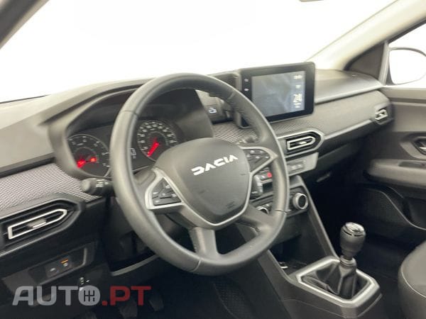 Dacia Sandero ECO-G 100 Bi-Fuel Journey