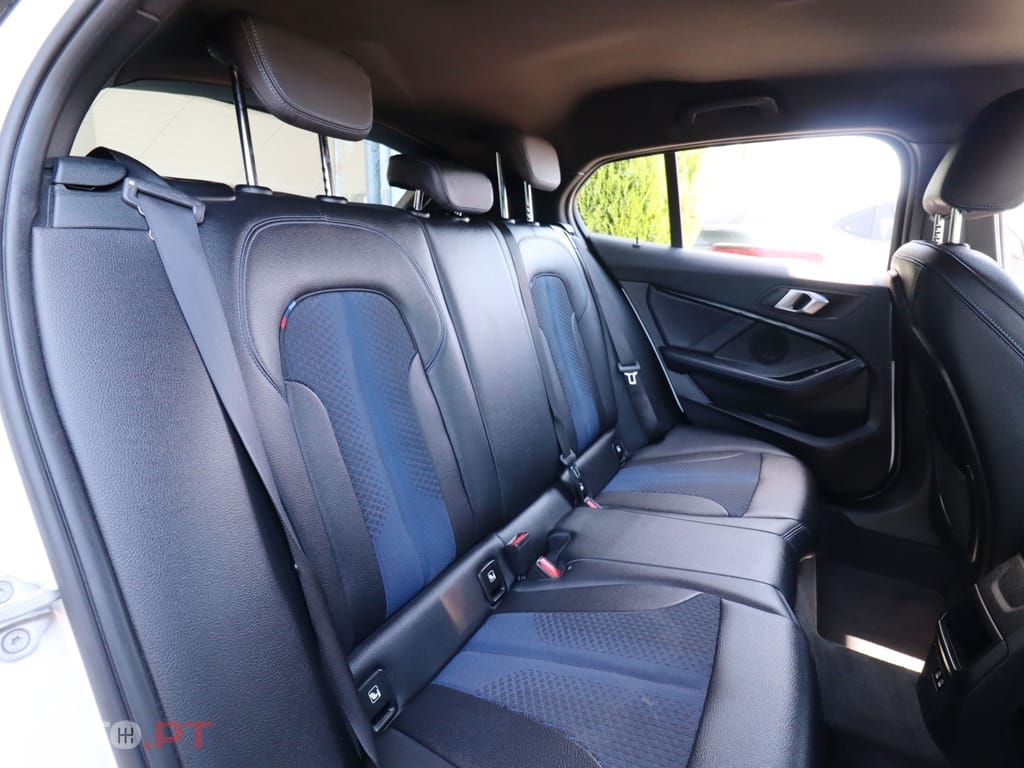 BMW 116 d Pack Desportivo M