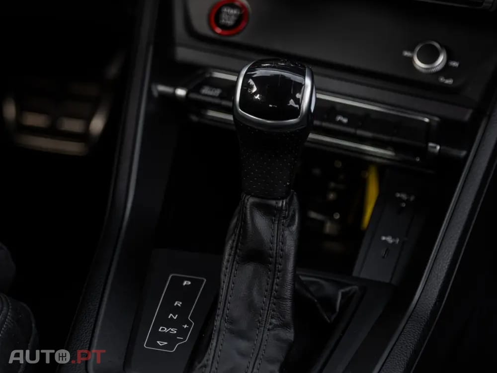 Audi RSQ3 TFSI quattro S tronic