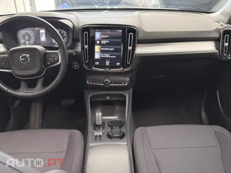 Volvo XC40 1.5 T3 Momentum Plus Geartronic