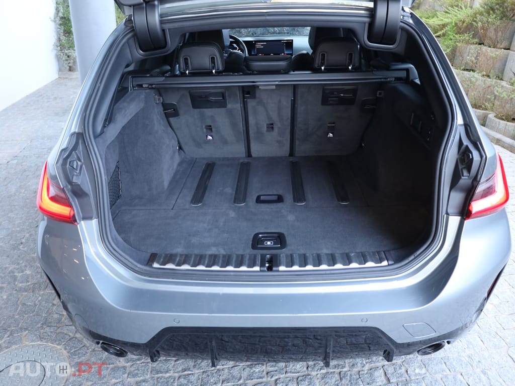 BMW 320 d Touring Pack M Auto