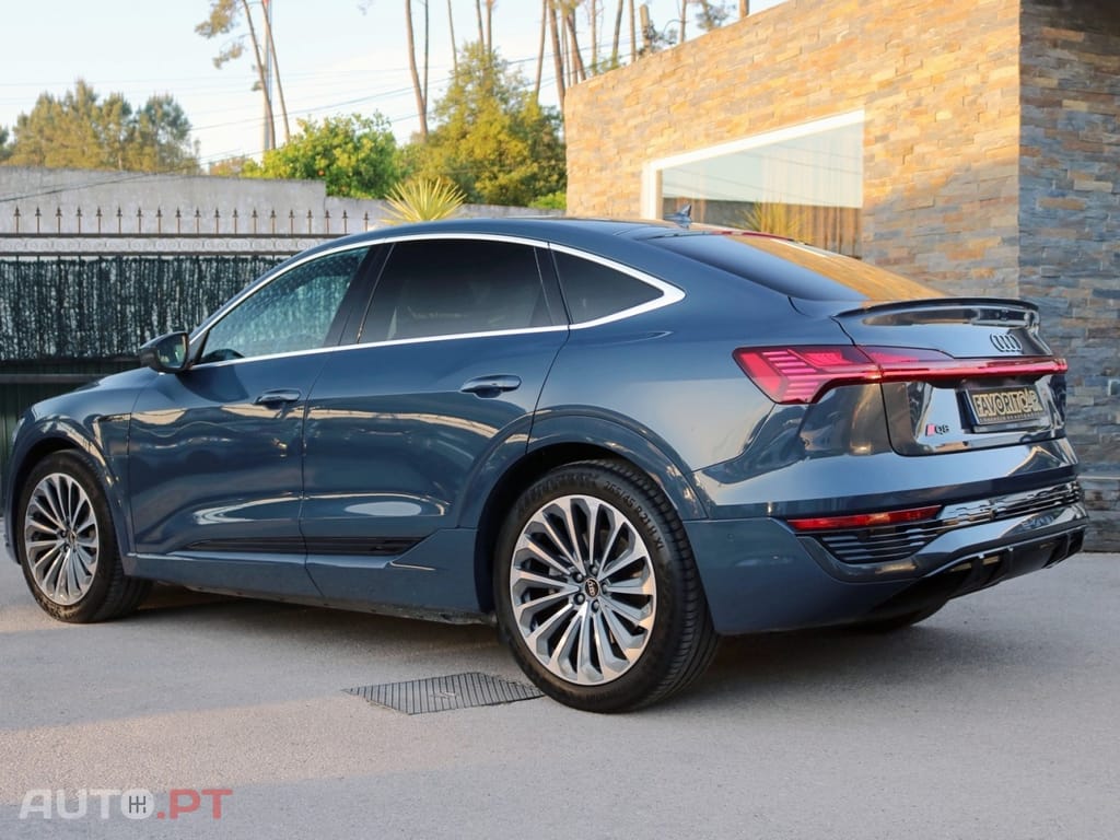 Audi Q8 E-Tron 50 quattro S line