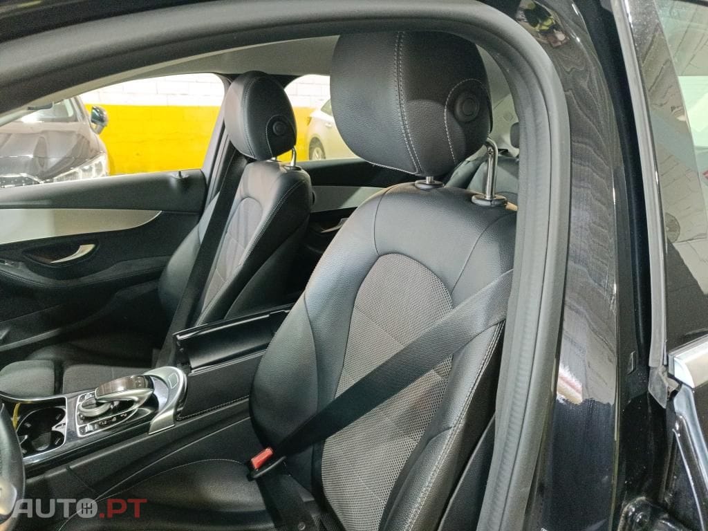 Mercedes-Benz C 300 de Avantgarde