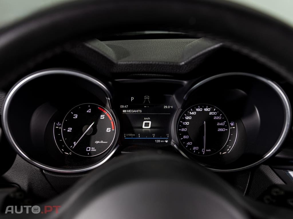 Alfa Romeo Stelvio 2.2 16V AT8-Q4 Super