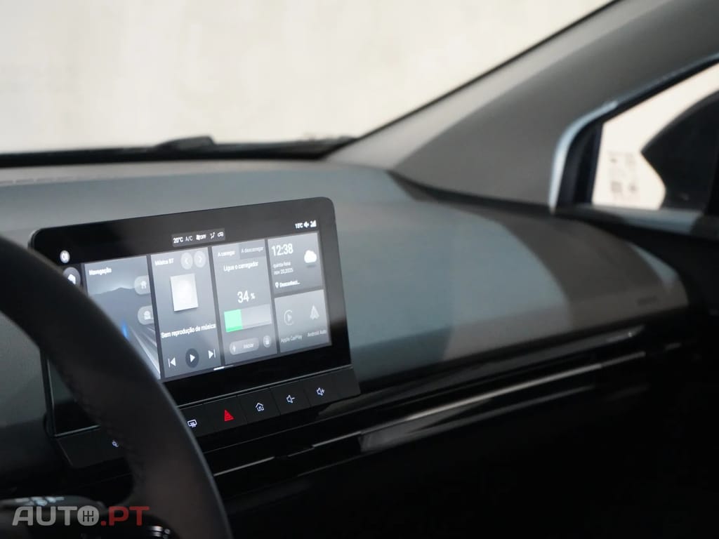 MG MG4 64 kWh Luxury