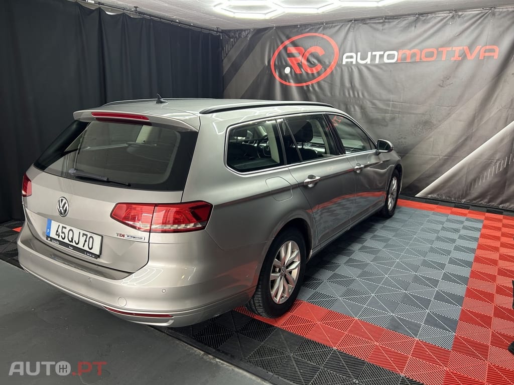 Volkswagen Passat Variant 1.6 TDI Confortline DSG