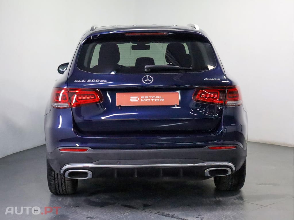 Mercedes-Benz GLC 300 de 4MATIC AMG