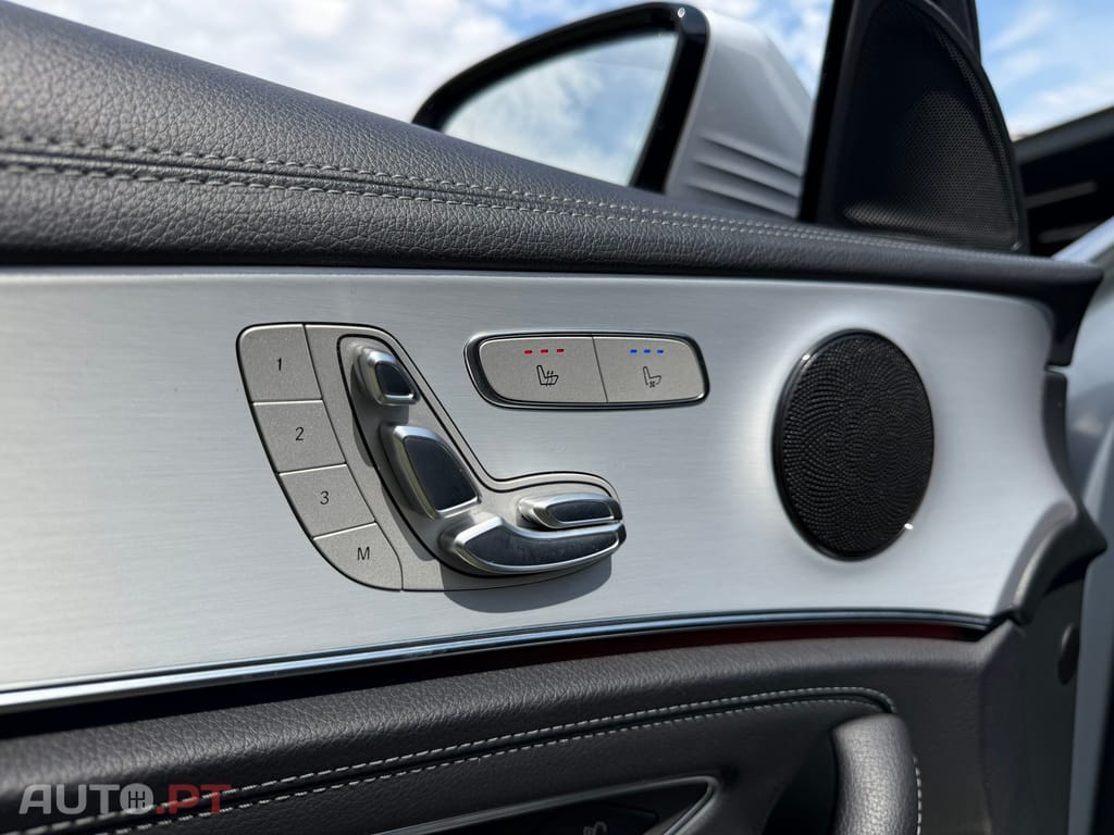 Mercedes-Benz E 300 e AMG Line