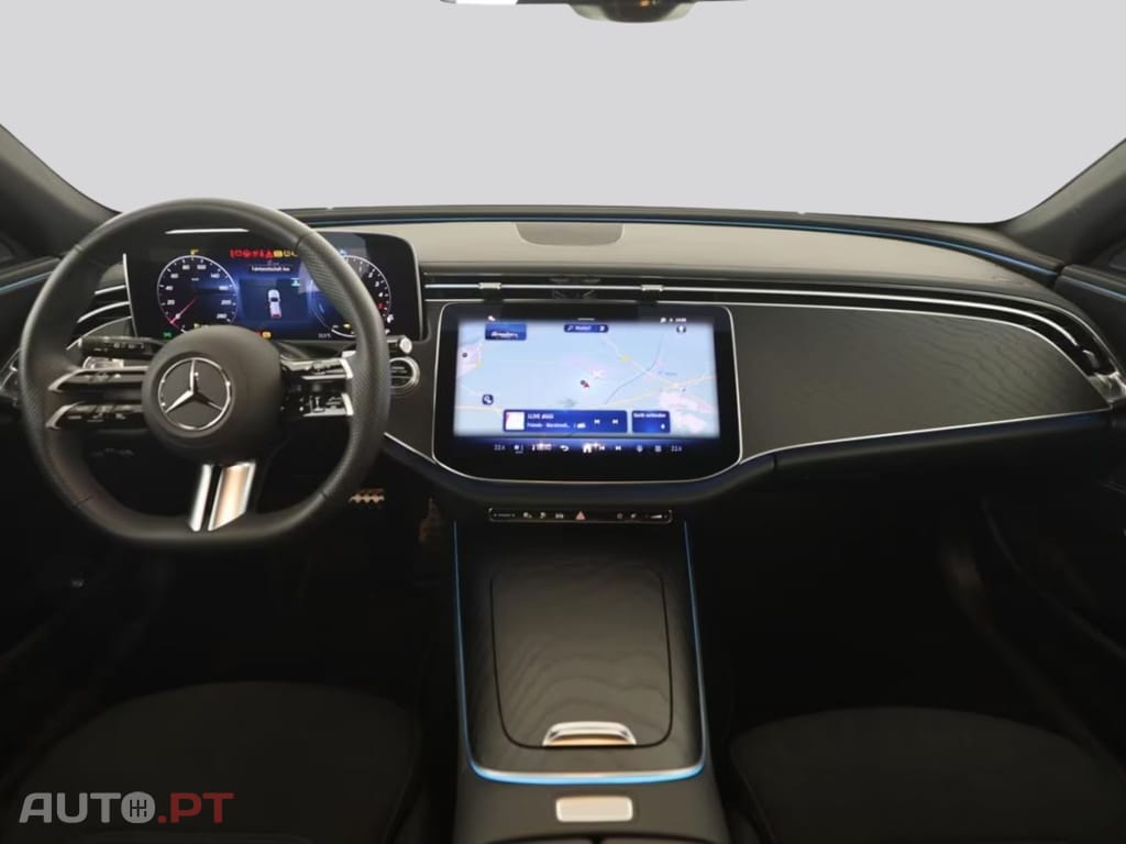 Mercedes-Benz E 300 I.V.A DEDUTIVEL de T AMG Pack Night 