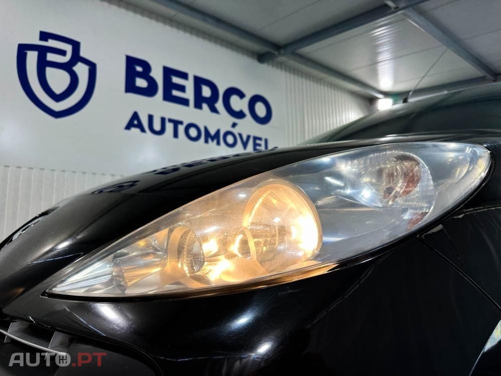 Peugeot 206 1.1i 60cv Sport Line