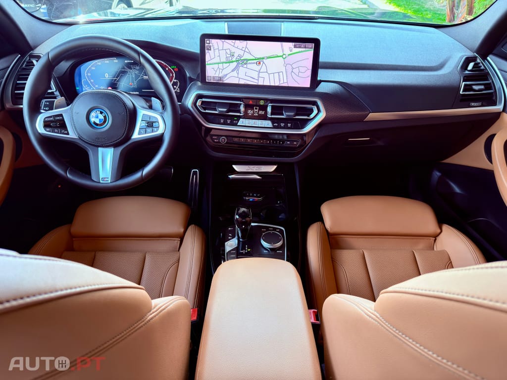 BMW X3 30 e xDrive Pack M — fotografia 29