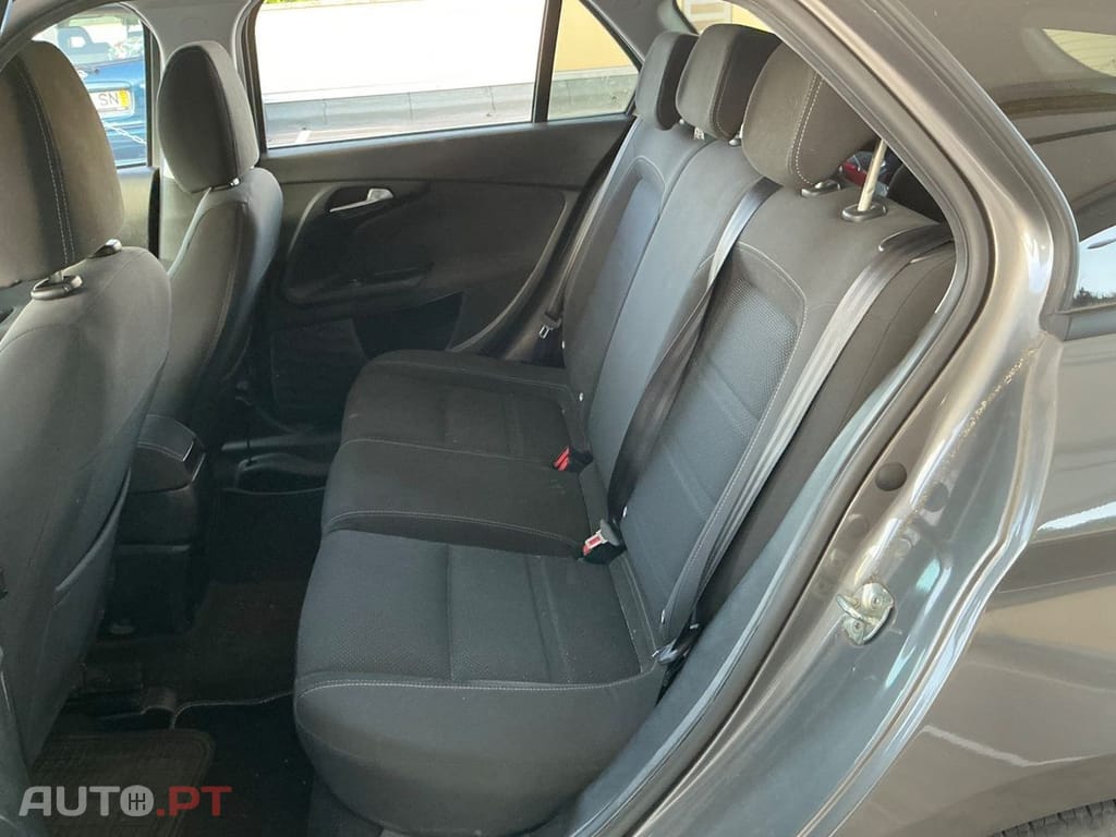 Fiat Tipo 1.3 M-Jet Lounge J17