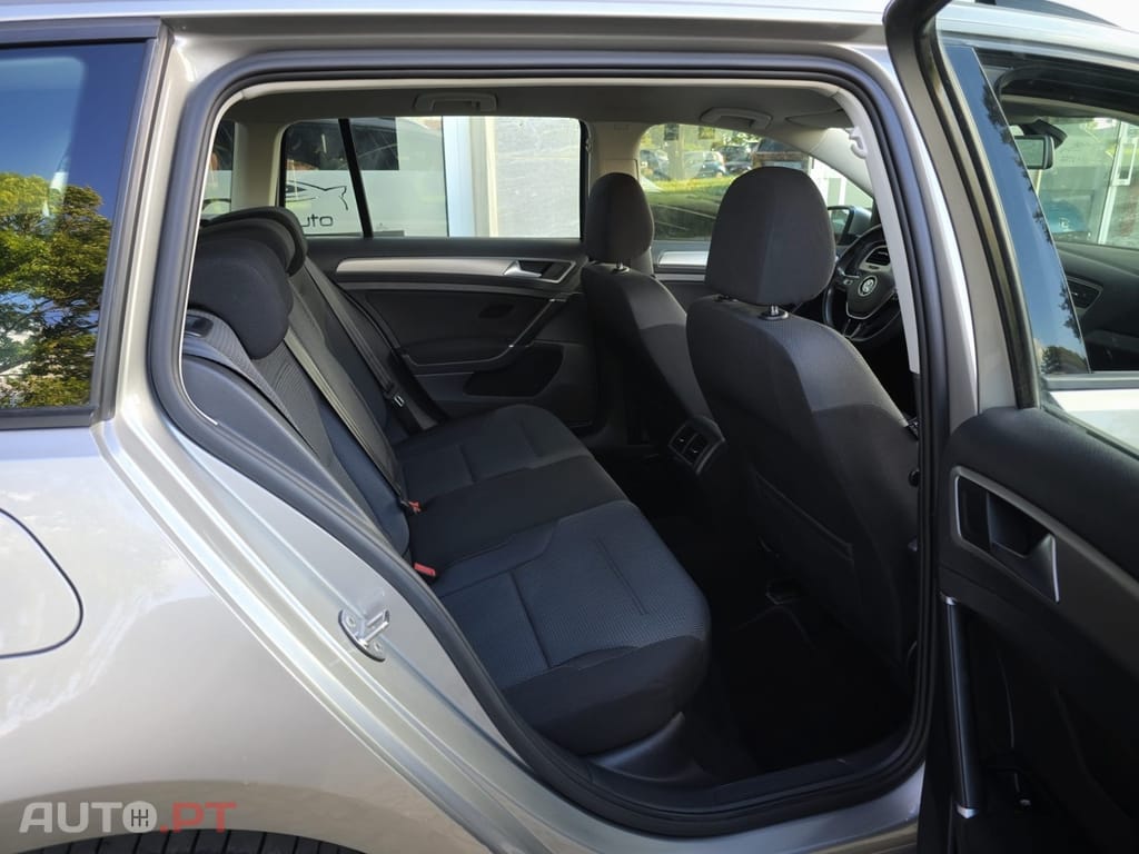 Volkswagen Golf Variant 1.6 TDi BlueMotion Confortline