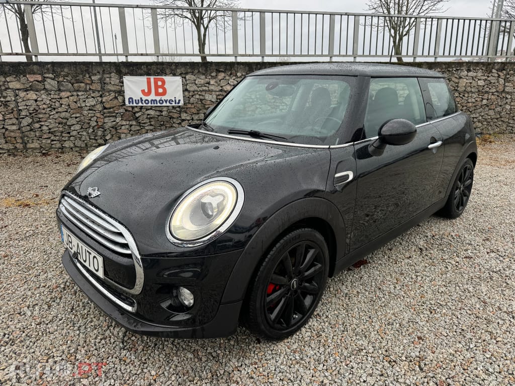 MINI Cooper Cooper D