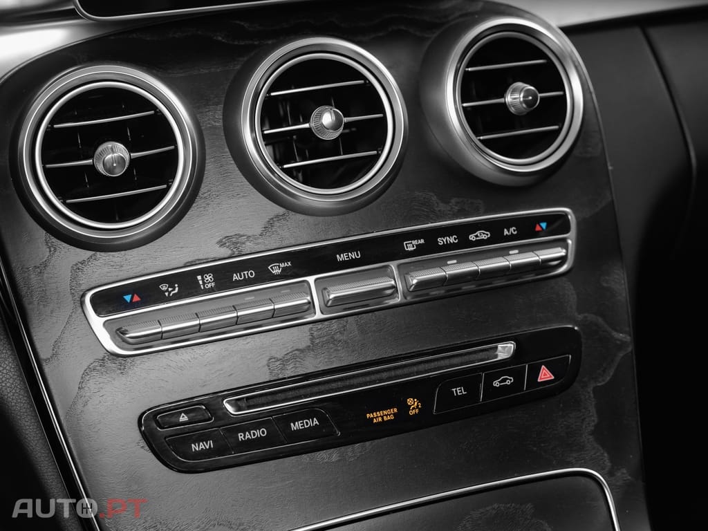 Mercedes-Benz C 220 d Station 9G-TRONIC AMG Line