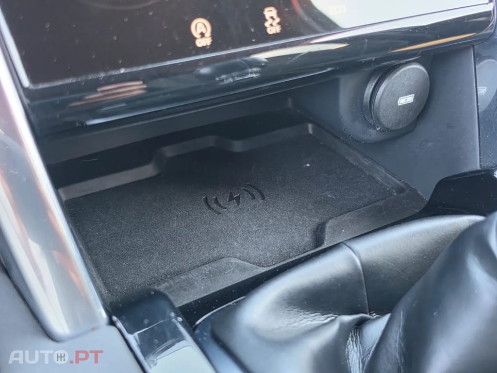 Land Rover Discovery Sport Outro