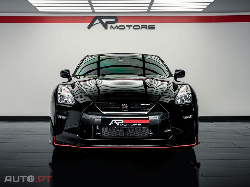 Nissan GT-R 3.8 V6 Track Edition by Nismo