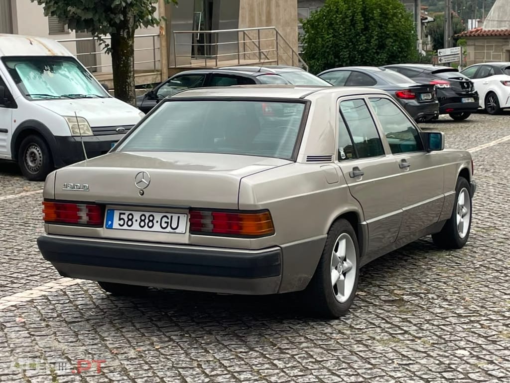 Mercedes-Benz 190 2.0