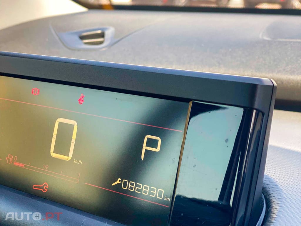 Citroen C4 Cactus 1.2 PureTech Feel Business EAT6