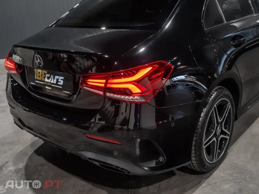 Mercedes-Benz A 250 e 8G-DCT AMG Line
