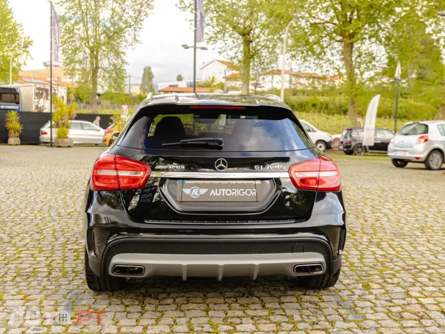 Mercedes-Benz GLA 45 AMG 4-Matic