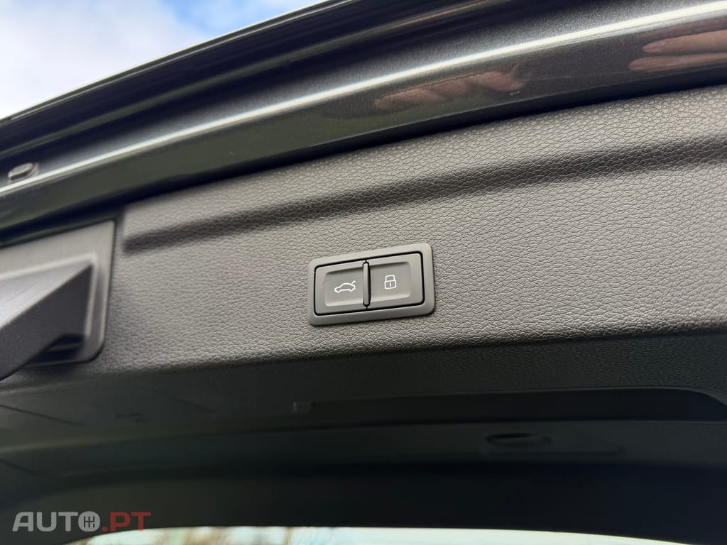 Audi Q3 35 TDI S line S tronic