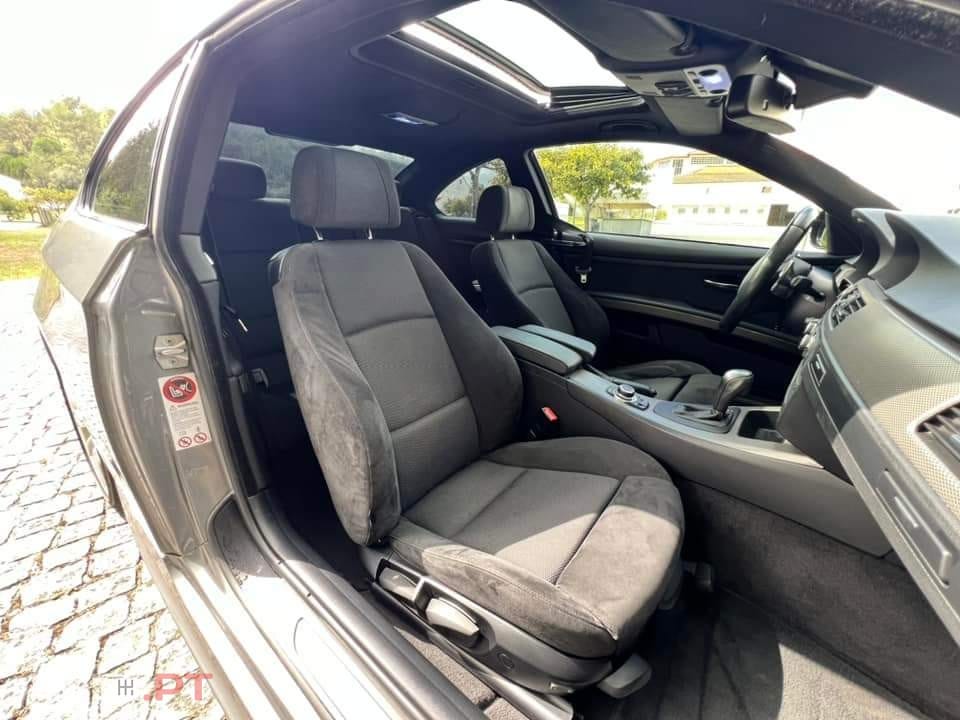 BMW 320 d Coupe Edição M Auto