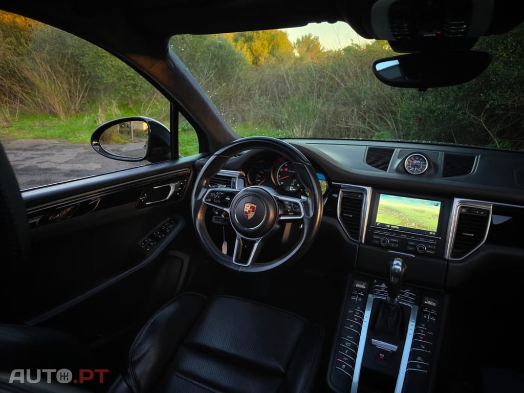 Porsche Macan Turbo PDK