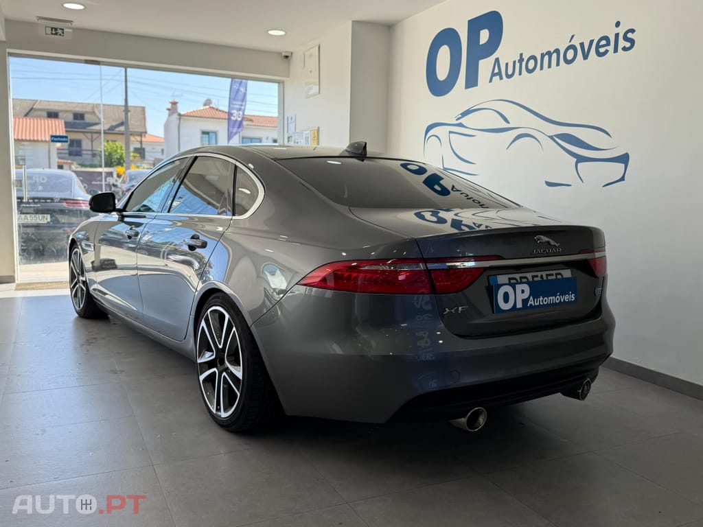 Jaguar XF 2.0 D Prestige Aut.