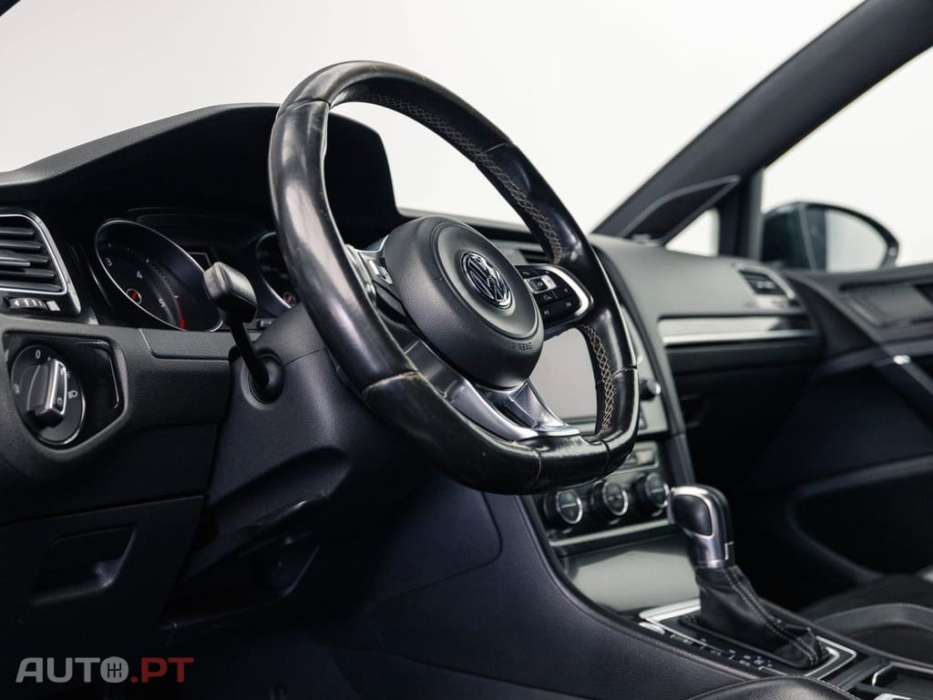 Volkswagen Golf 2.0 TDI GTD DSG