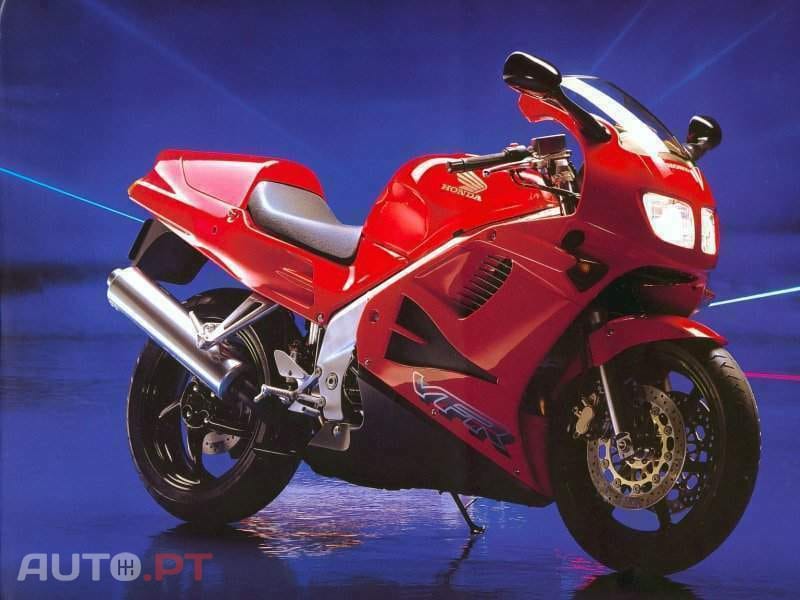 Honda VFR 750