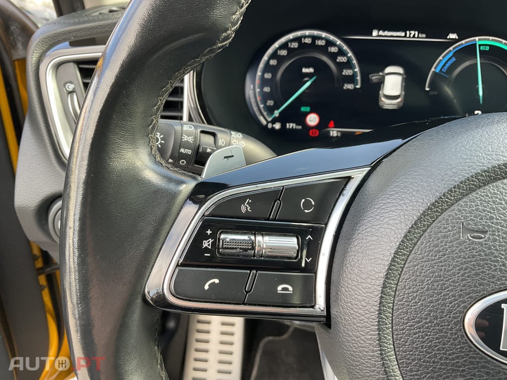 Kia Xceed 1.6 GDi PHEV Drive