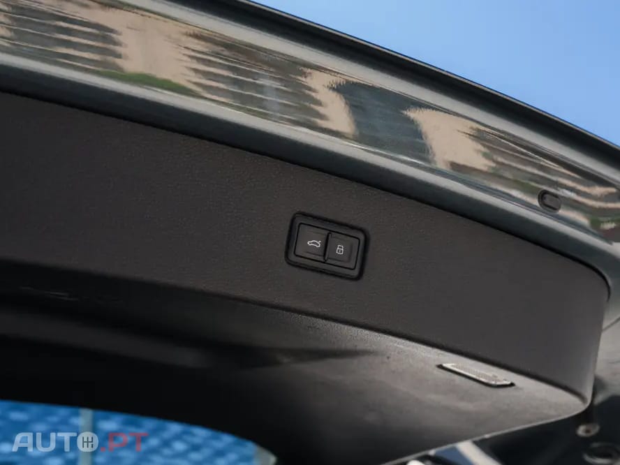Audi SQ7 4.0 TDI V8 quattro Tiptronic 7L